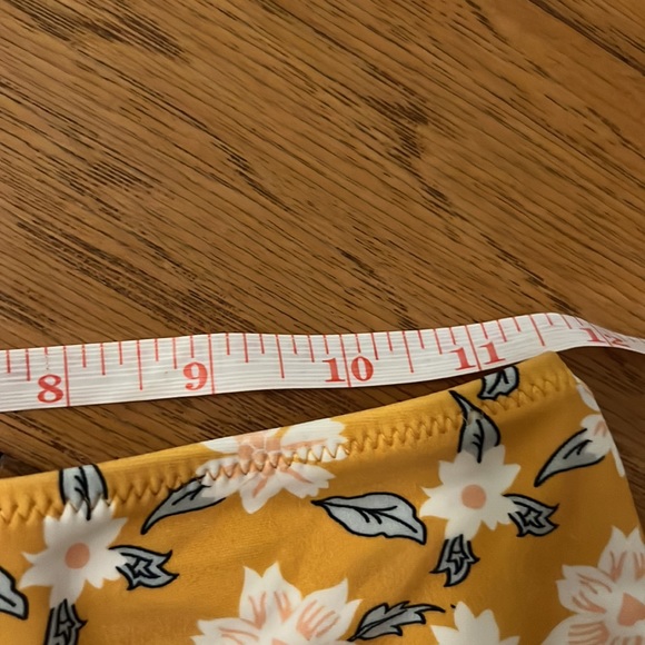 Mustard high-waist bikini - Picture 8 of 9